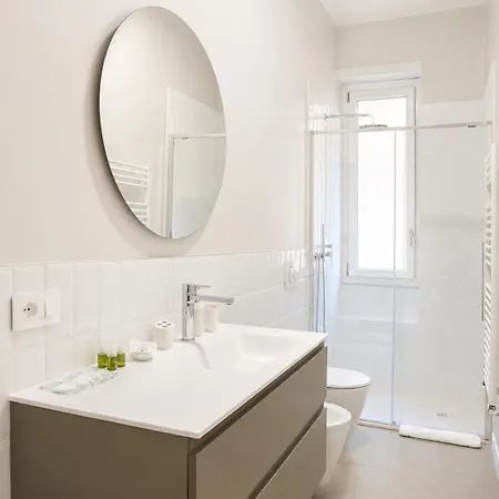 アパート Navigli-metro-moda & Design District Ac & Self Check-in