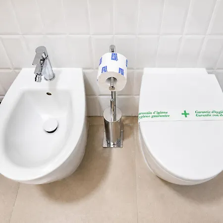 Navigli-metro-moda & Design District Ac & Self Check-in Appartement