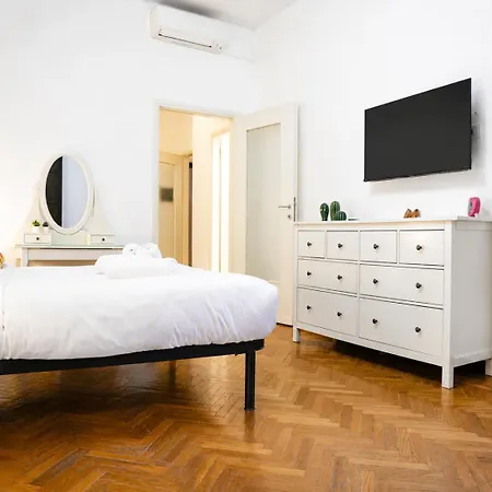 Navigli-metro-moda & Design District Ac & Self Check-in * Milaan
