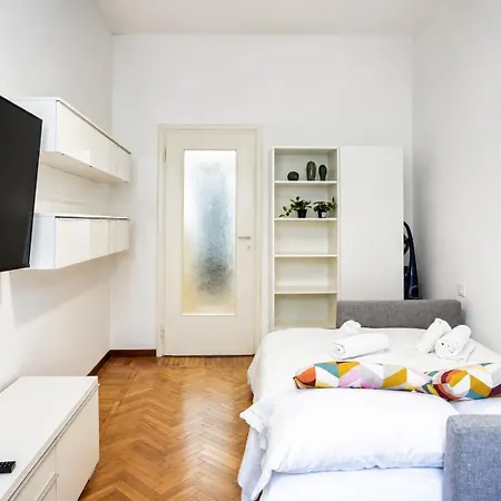 Navigli-metro-moda & Design District Ac & Self Check-in * Milaan