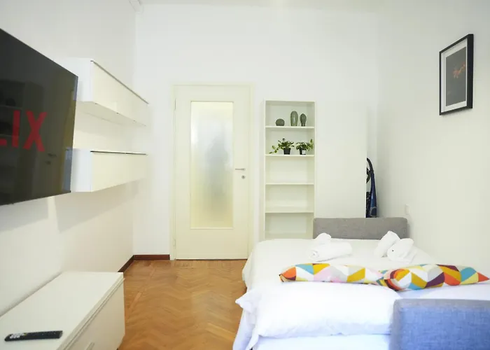Navigli-metro-moda & Design District Ac & Self Check-in Apartment *