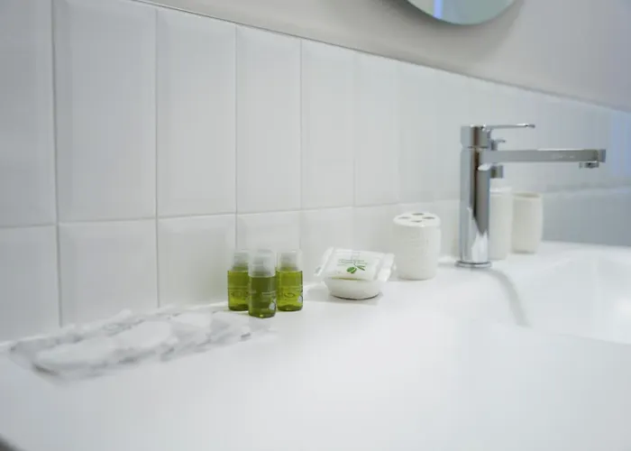 Apartment Navigli-metro-moda & Design District Ac & Self Check-in *