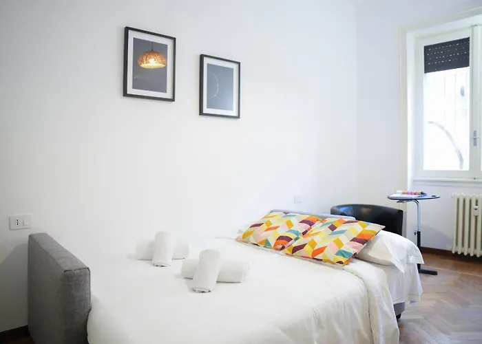 Navigli-metro-moda & Design District Ac & Self Check-in