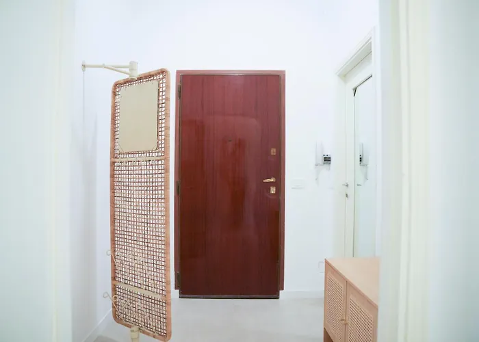 Apartment Navigli-metro-moda & Design District Ac & Self Check-in