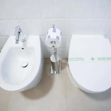 Navigli-metro-moda & Design District Ac & Self Check-in Διαμέρισμα *